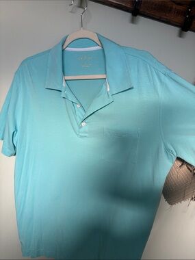 Men’s Lilly Pulitzer polo